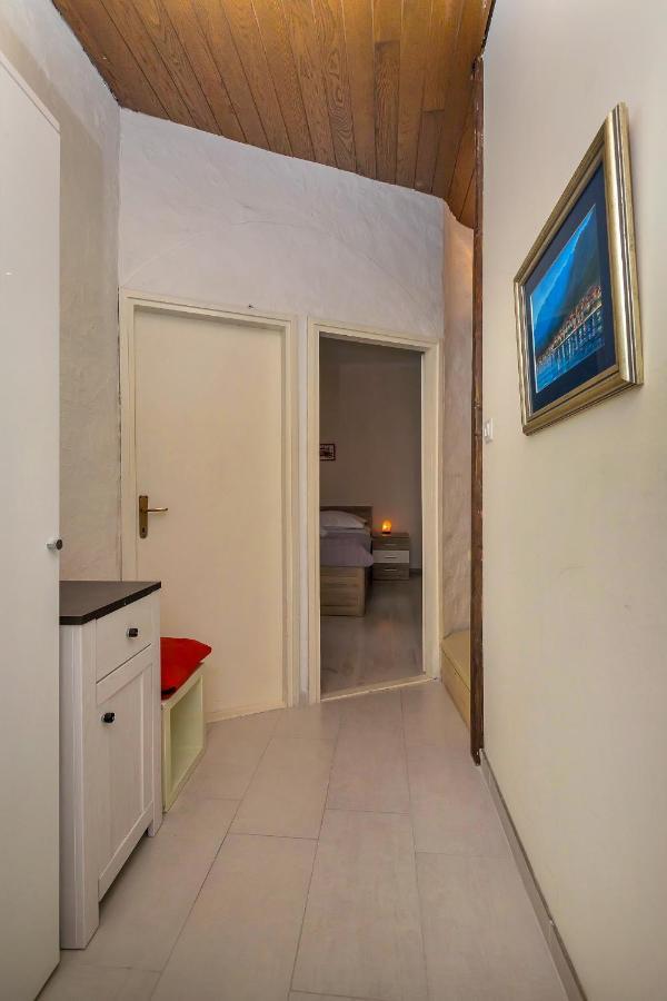Apartman Montana, Town Centre Makarska Exteriör bild