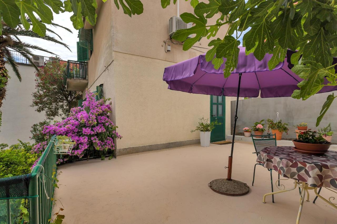 Apartman Montana, Town Centre Makarska Exteriör bild